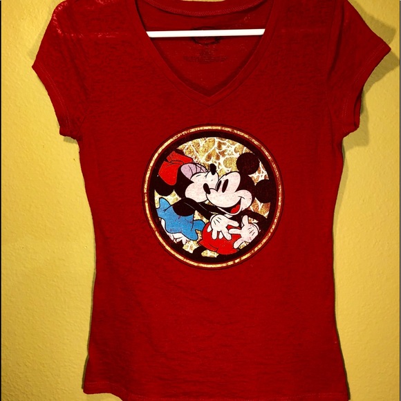 Disney Tops - Disney Minnie and Mickey t-shirt